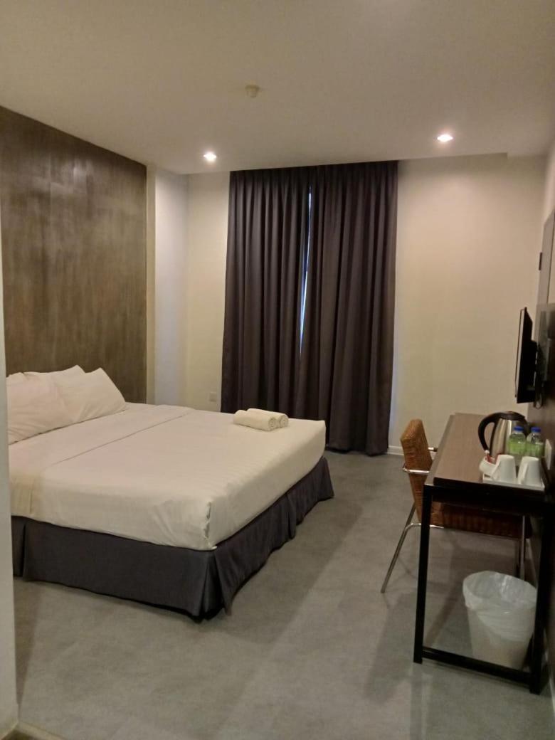双溪古洛t+酒店 阿罗士打 外观 照片